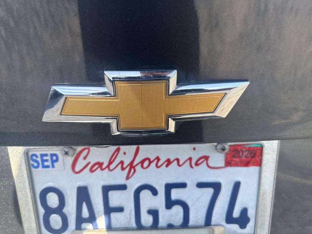 used 2017 Chevrolet Malibu car, priced at $9,999