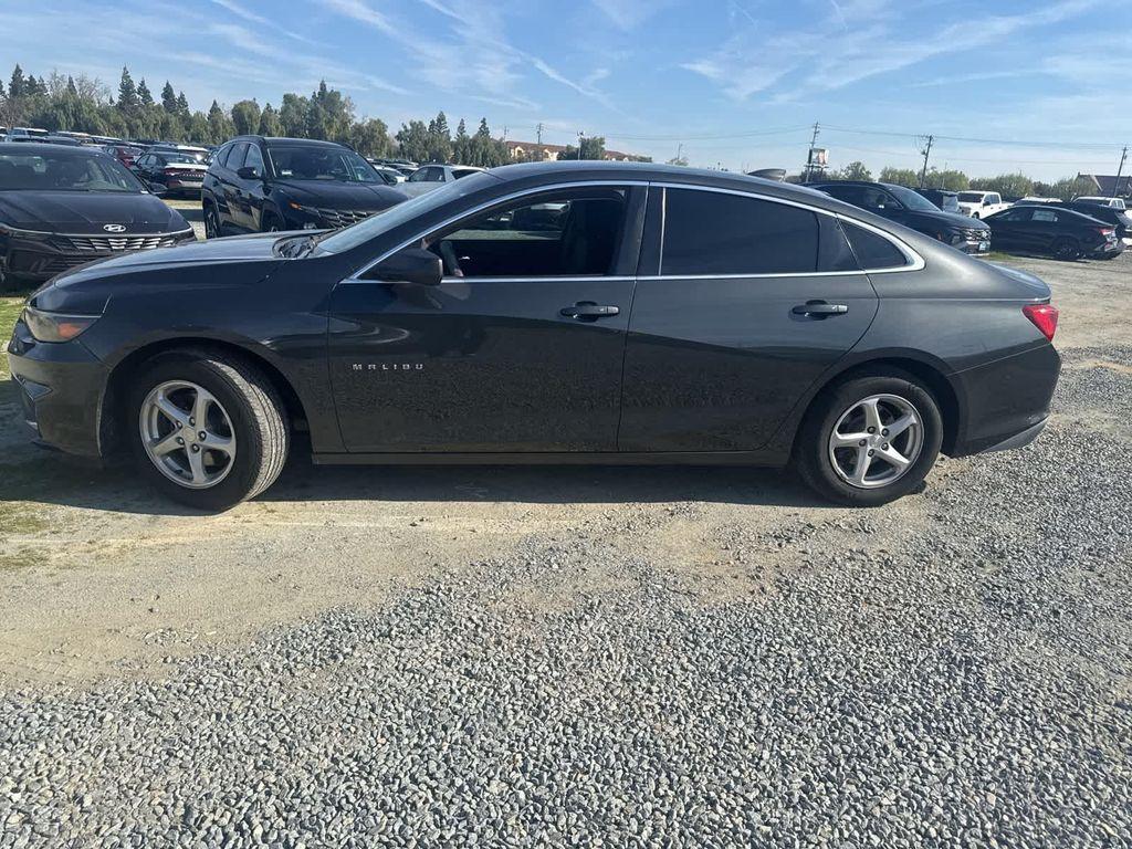 used 2017 Chevrolet Malibu car, priced at $9,999