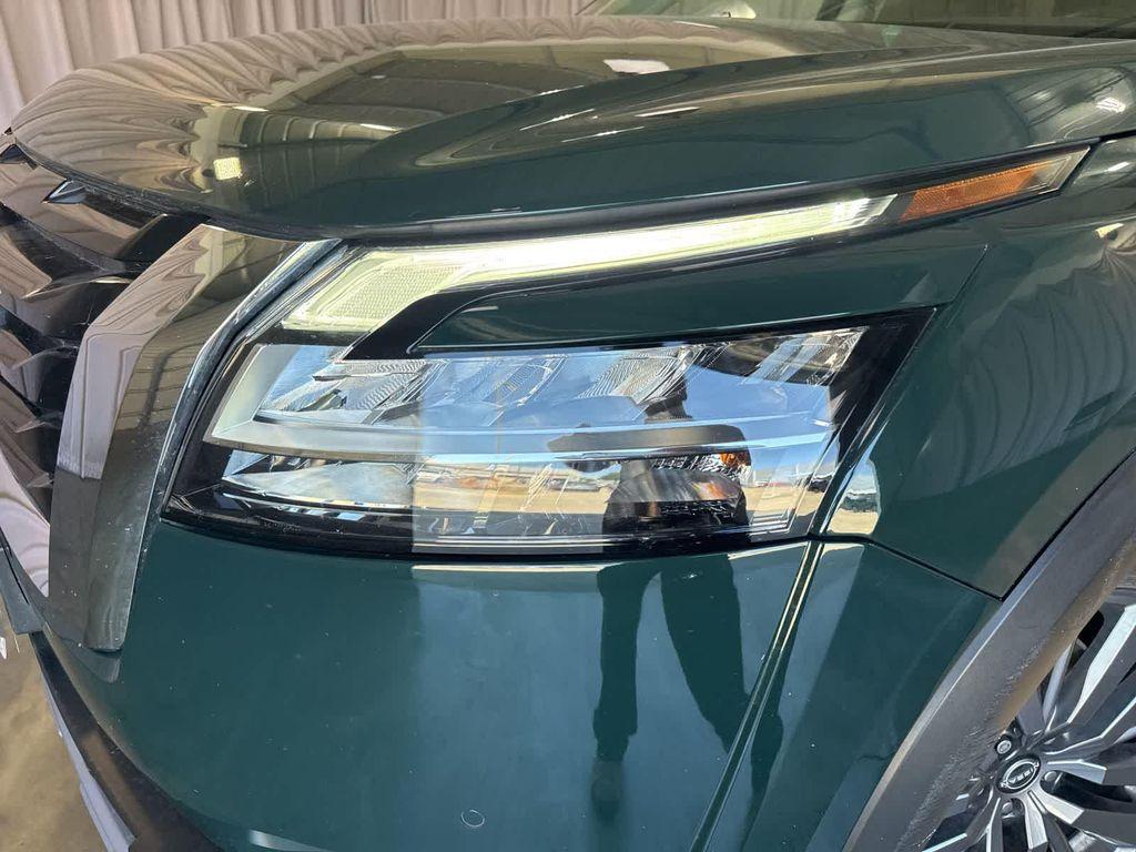 used 2024 Nissan Pathfinder car, priced at $25,599