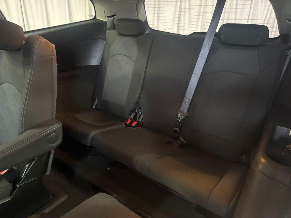 used 2014 Chevrolet Traverse car, priced at $8,999