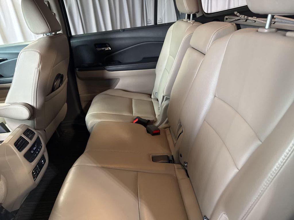 used 2016 Honda Pilot car, priced at $18,999