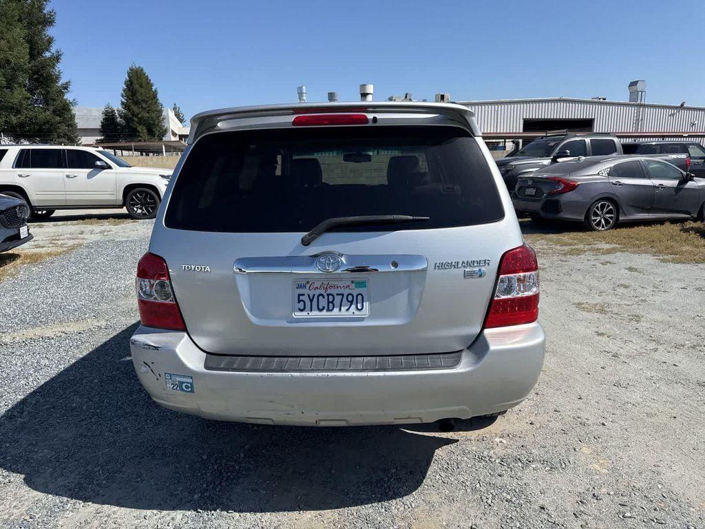 used 2007 Toyota Highlander Hybrid car, priced at $10,084