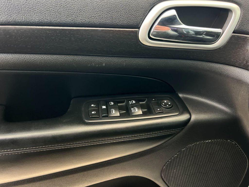 used 2015 Jeep Grand Cherokee car, priced at $10,799