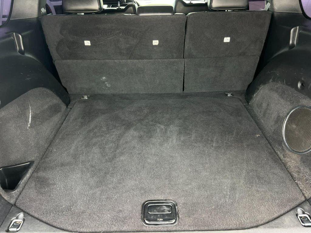 used 2015 Jeep Grand Cherokee car, priced at $10,799