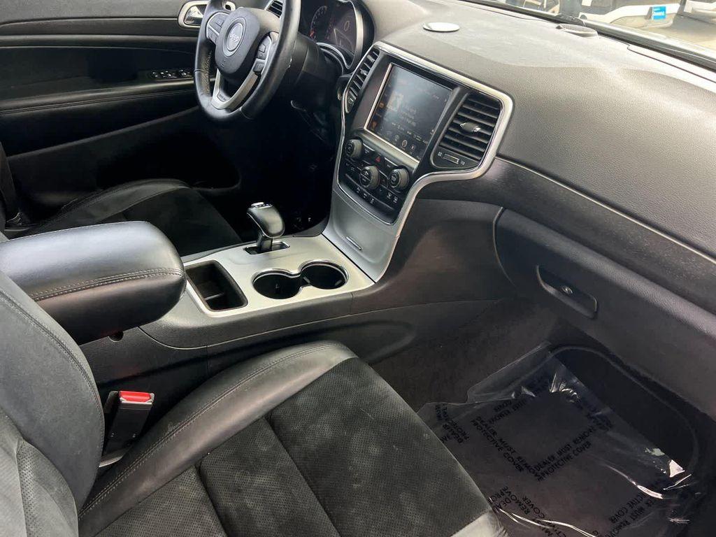 used 2015 Jeep Grand Cherokee car, priced at $10,799