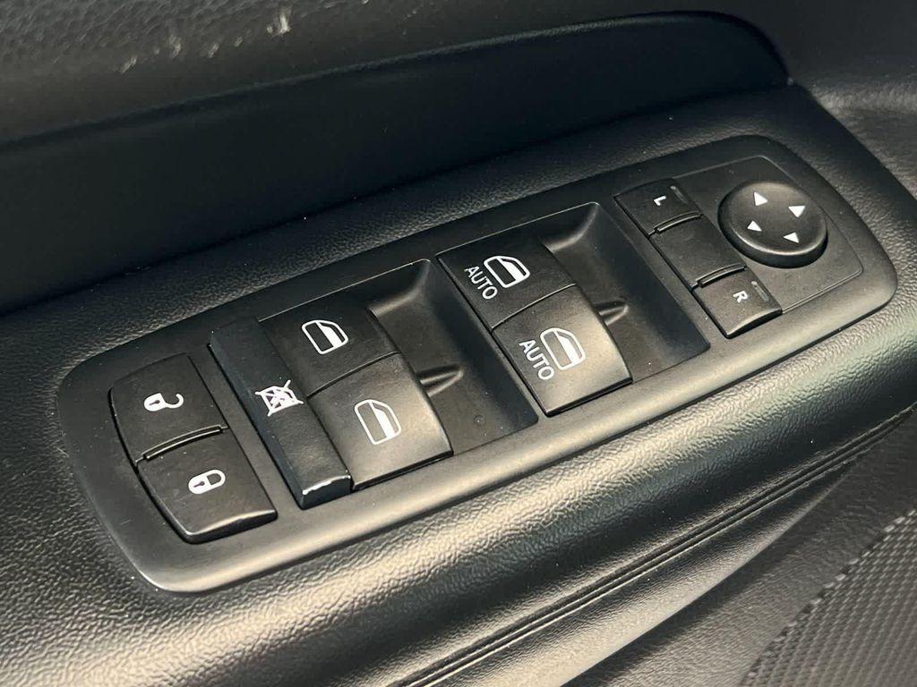 used 2015 Jeep Grand Cherokee car, priced at $10,799