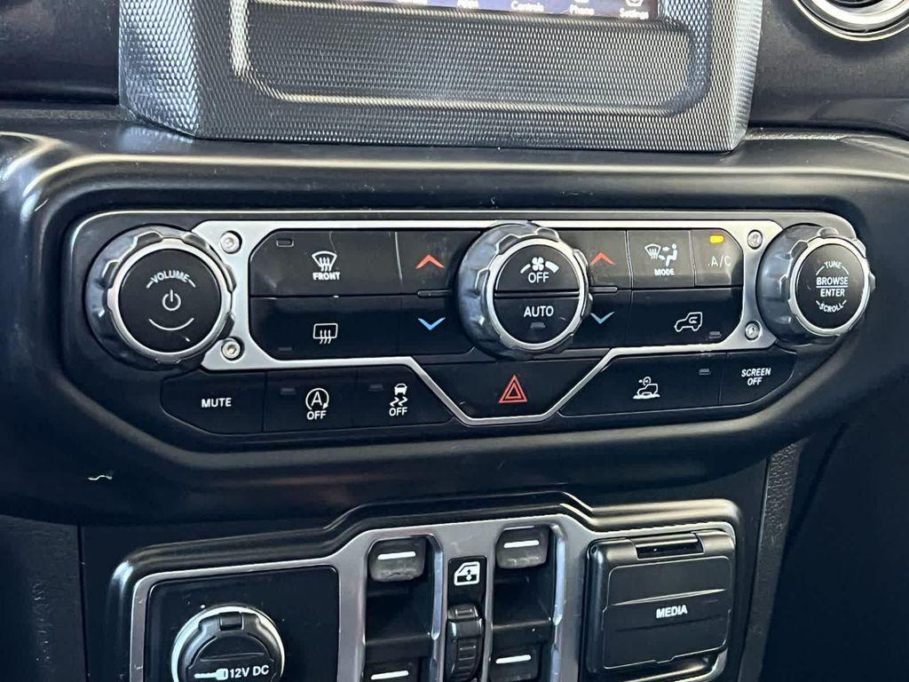 used 2021 Jeep Wrangler Unlimited car, priced at $26,999