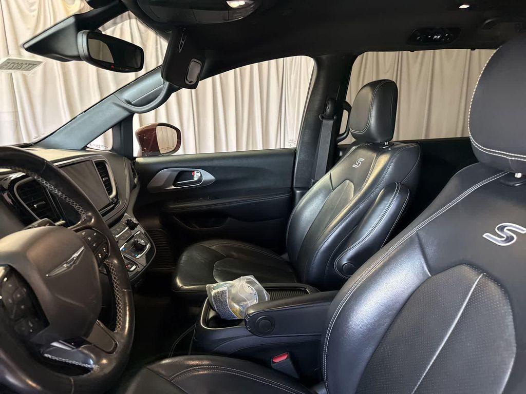 used 2021 Chrysler Pacifica car, priced at $17,084
