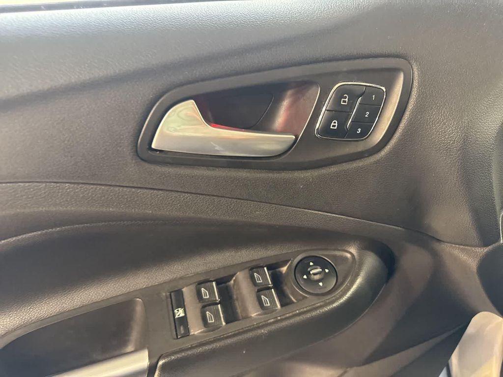 used 2013 Ford Escape car, priced at $8,995