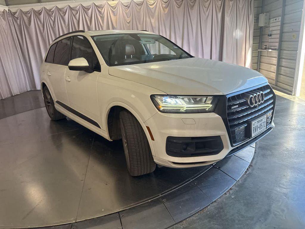used 2017 Audi Q7 car, priced at $14,084