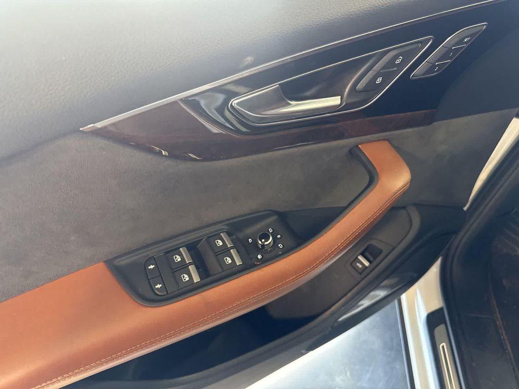 used 2017 Audi Q7 car, priced at $14,084