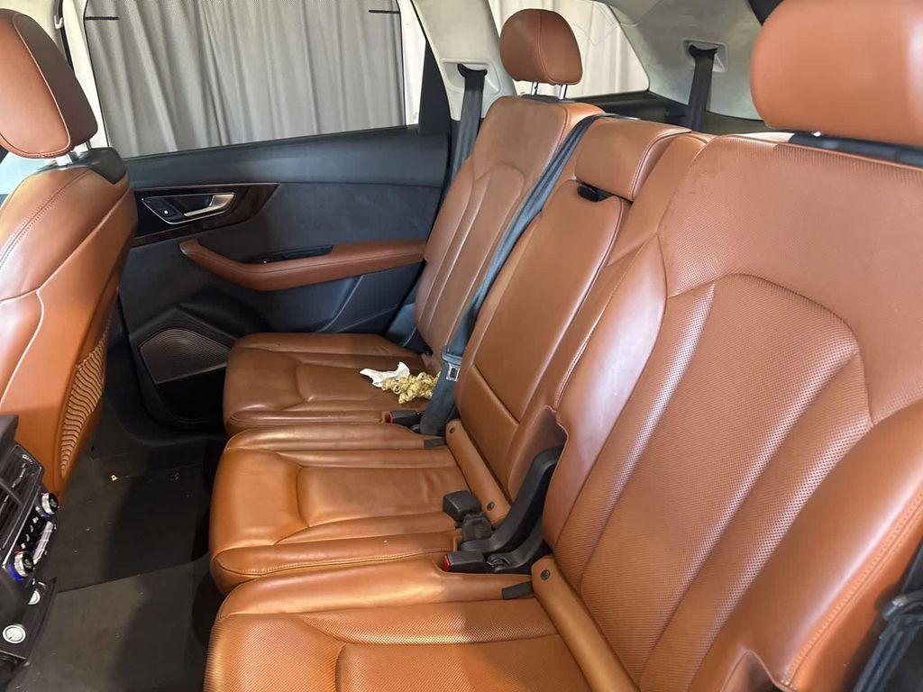 used 2017 Audi Q7 car, priced at $14,084