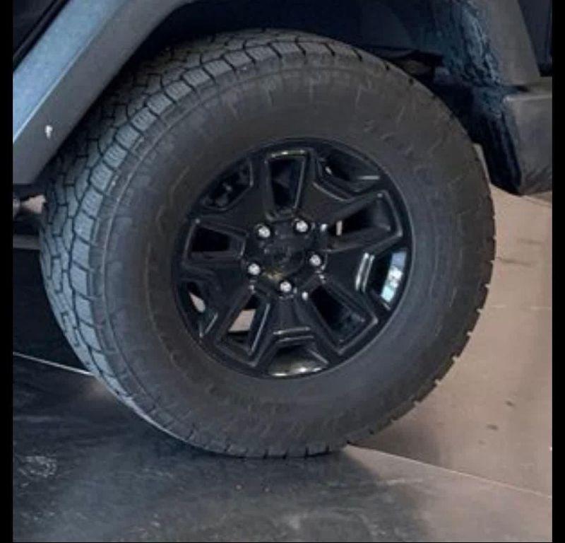 used 2015 Jeep Wrangler Unlimited car, priced at $11,999