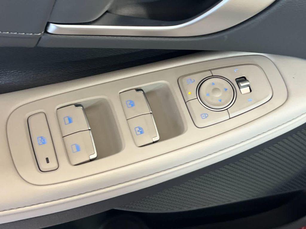 new 2025 Hyundai Sonata Hybrid car, priced at $37,040