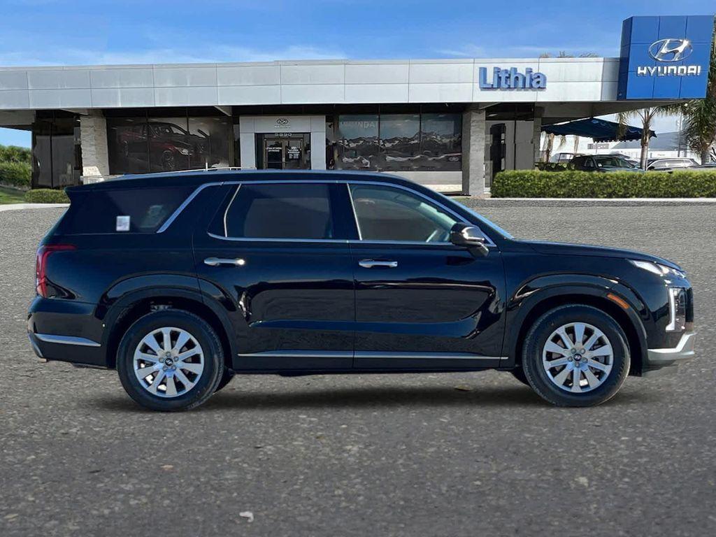 new 2025 Hyundai Palisade car, priced at $37,010