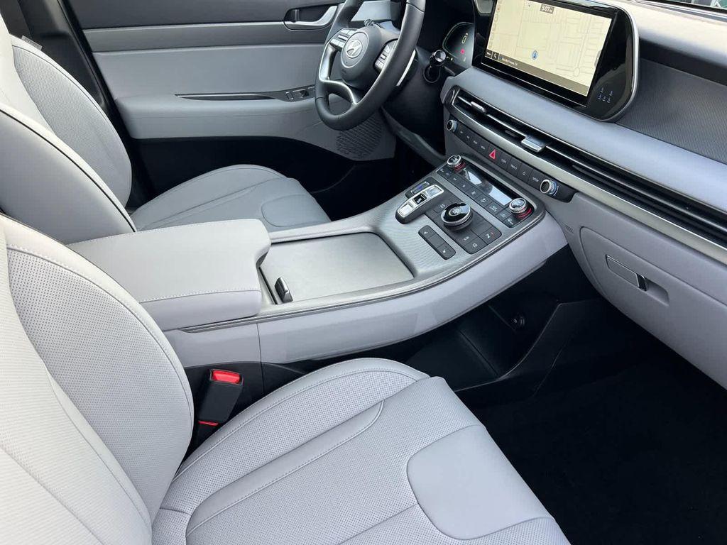new 2025 Hyundai Palisade car, priced at $37,010