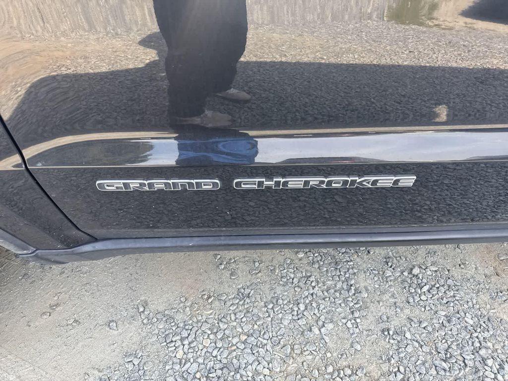 used 2021 Jeep Grand Cherokee car, priced at $16,295