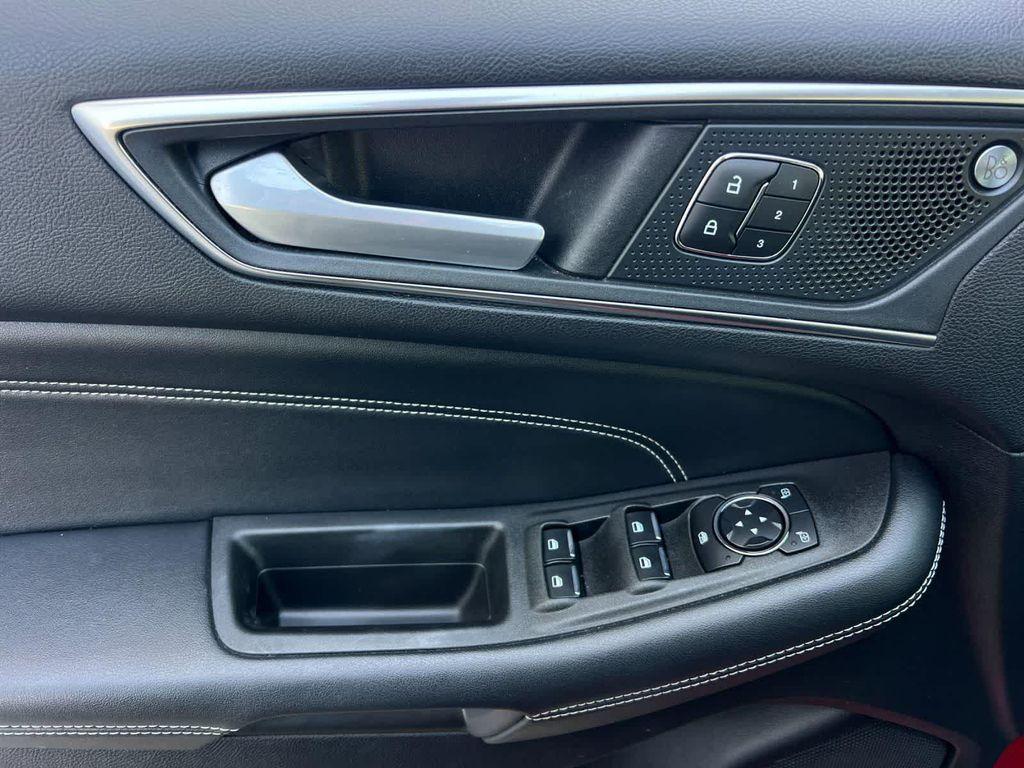 used 2021 Ford Edge car, priced at $18,084