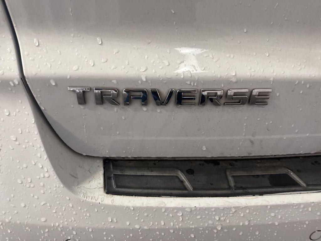 used 2017 Chevrolet Traverse car, priced at $8,899