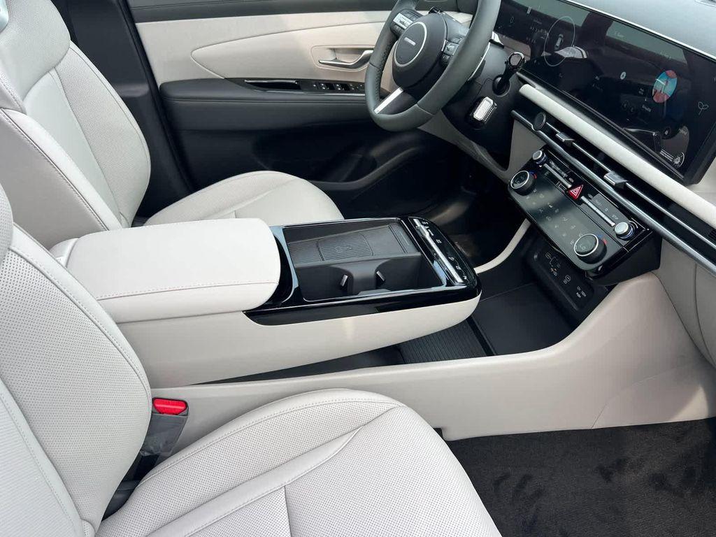 new 2026 Hyundai TUCSON Hybrid car, priced at $40,355