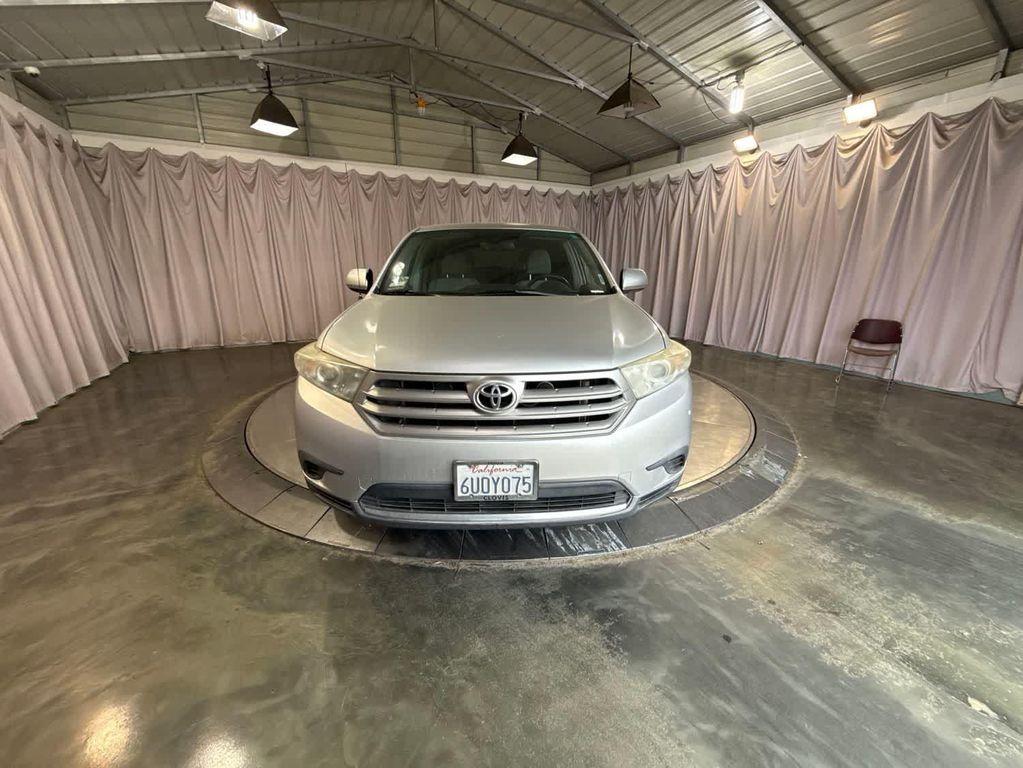 used 2012 Toyota Highlander car, priced at $8,999
