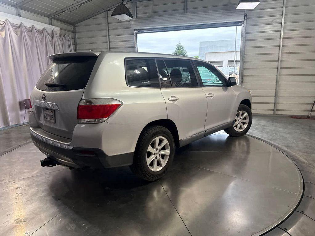 used 2012 Toyota Highlander car, priced at $8,999