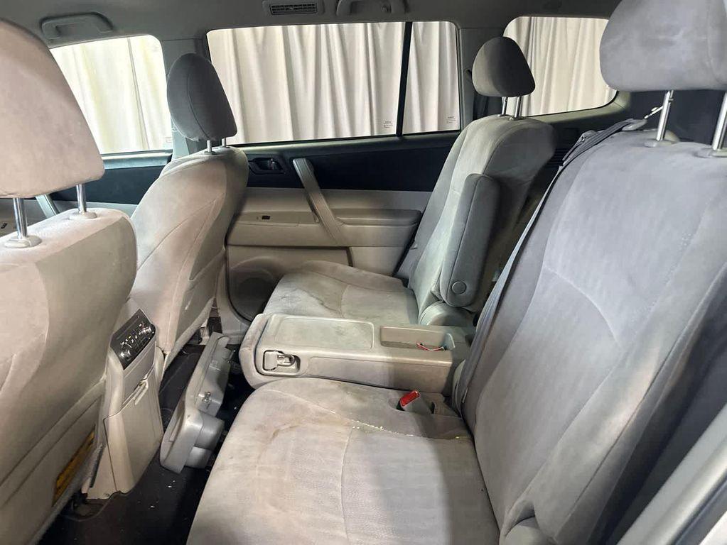 used 2012 Toyota Highlander car, priced at $8,999