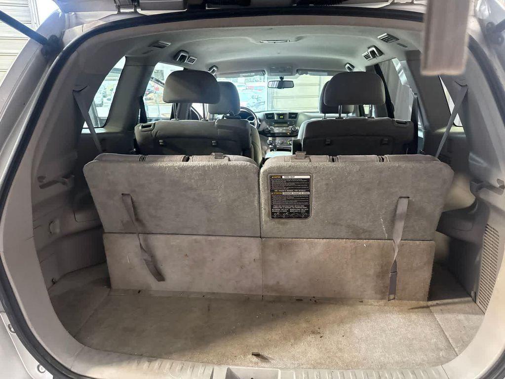 used 2012 Toyota Highlander car, priced at $8,999