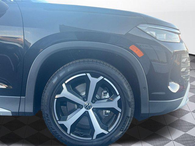 new 2025 Volkswagen Tiguan car, priced at $36,770