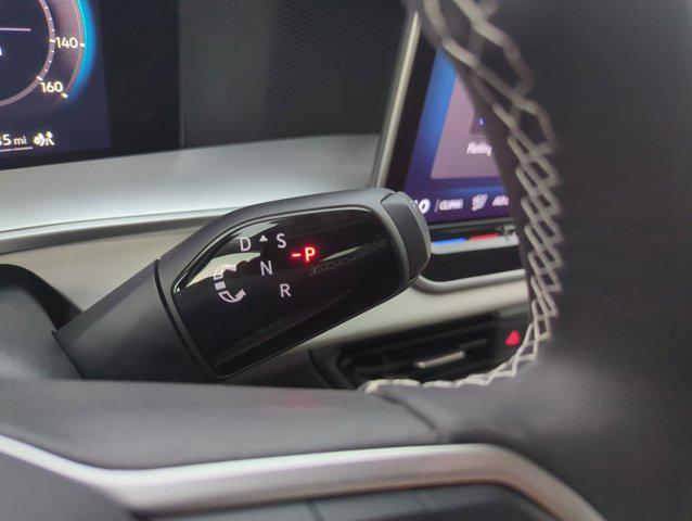 new 2025 Volkswagen Tiguan car, priced at $33,493