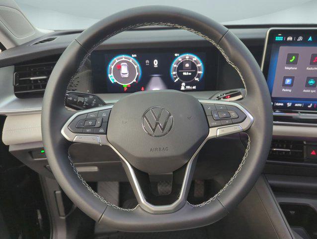 new 2025 Volkswagen Tiguan car, priced at $33,493