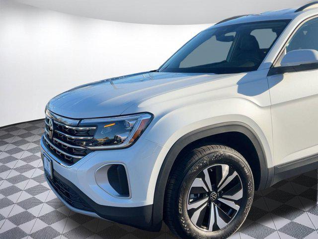 new 2026 Volkswagen Atlas car, priced at $43,303
