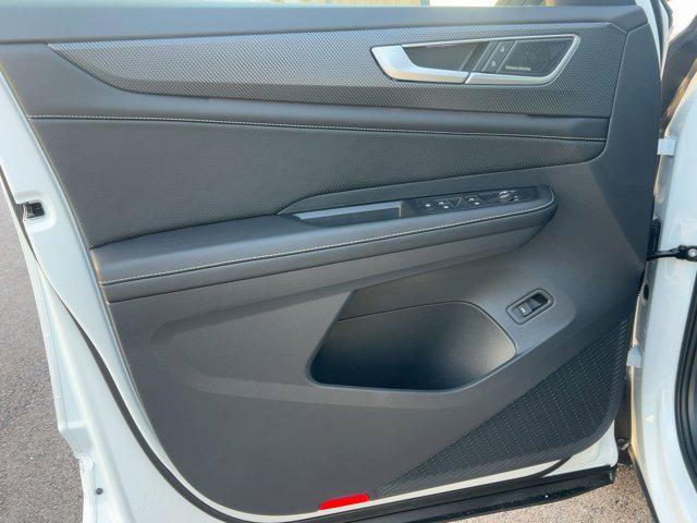 new 2026 Volkswagen Atlas Cross Sport car, priced at $55,391