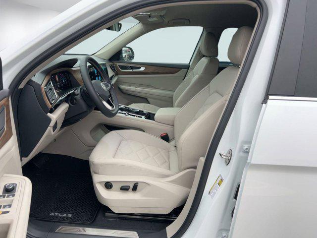new 2026 Volkswagen Atlas car, priced at $48,031