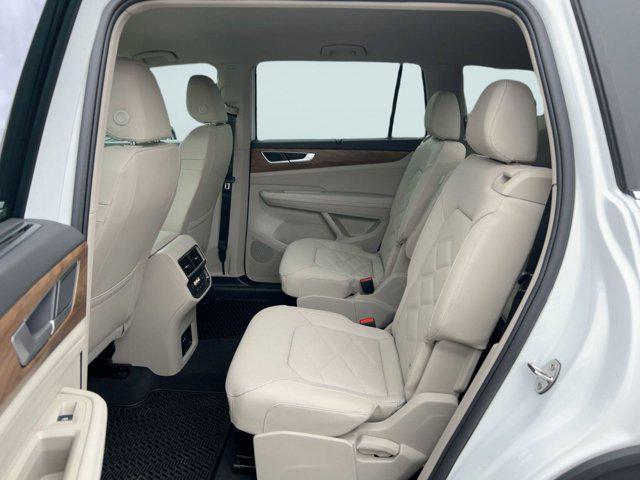 new 2026 Volkswagen Atlas car, priced at $48,031