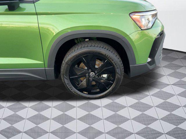 new 2026 Volkswagen Taos car, priced at $33,371