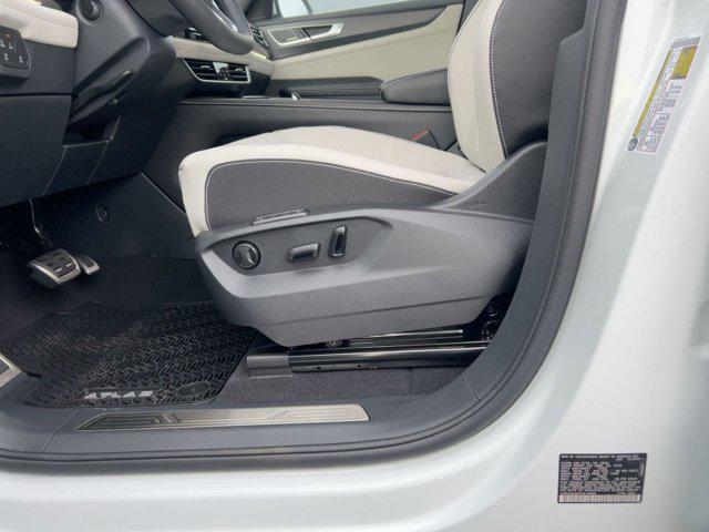new 2026 Volkswagen Atlas Cross Sport car, priced at $54,561