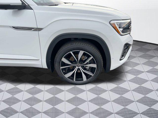 new 2026 Volkswagen Atlas Cross Sport car, priced at $54,561
