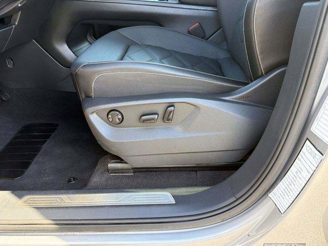 used 2024 Volkswagen Atlas car, priced at $26,999