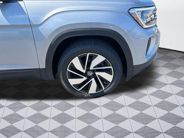 used 2024 Volkswagen Atlas car, priced at $26,999
