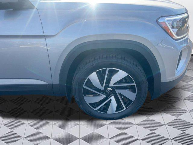 new 2026 Volkswagen Atlas car, priced at $47,761