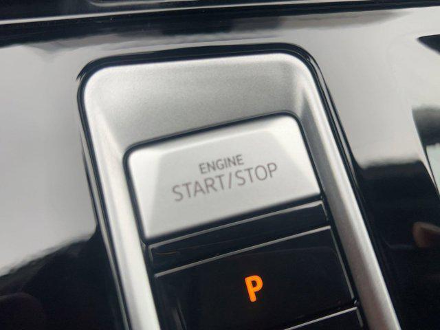 new 2026 Volkswagen Atlas car, priced at $55,639