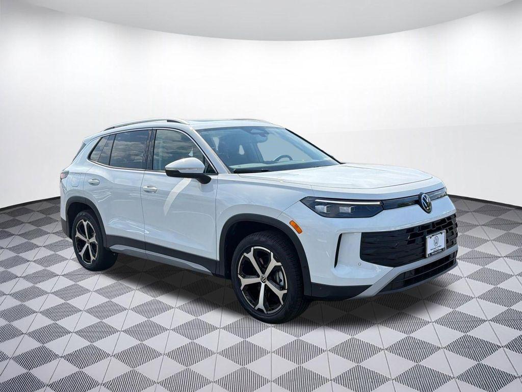 new 2026 Volkswagen Tiguan car, priced at $35,696