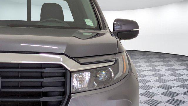 used 2023 Honda Ridgeline car, priced at $27,999