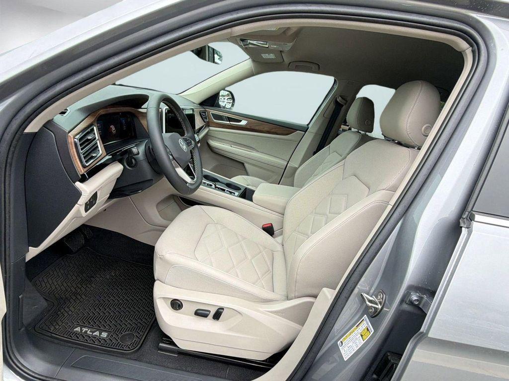 new 2026 Volkswagen Atlas Cross Sport car, priced at $54,721