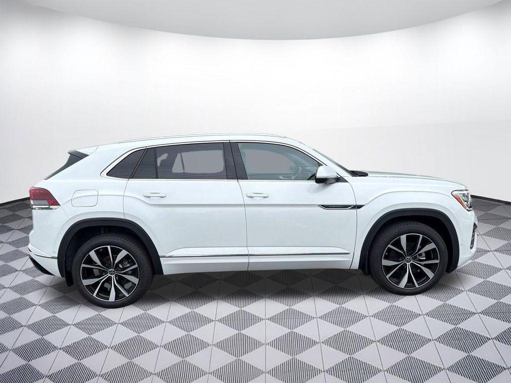 new 2026 Volkswagen Atlas Cross Sport car, priced at $54,721