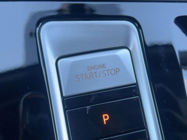 new 2026 Volkswagen Atlas Cross Sport car, priced at $46,399