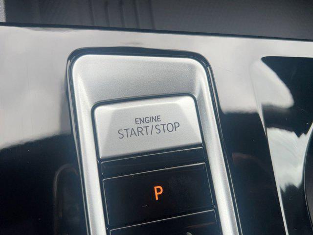 new 2026 Volkswagen Atlas Cross Sport car, priced at $47,551