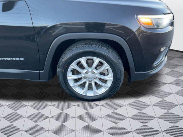 used 2021 Jeep Cherokee car, priced at $10,667