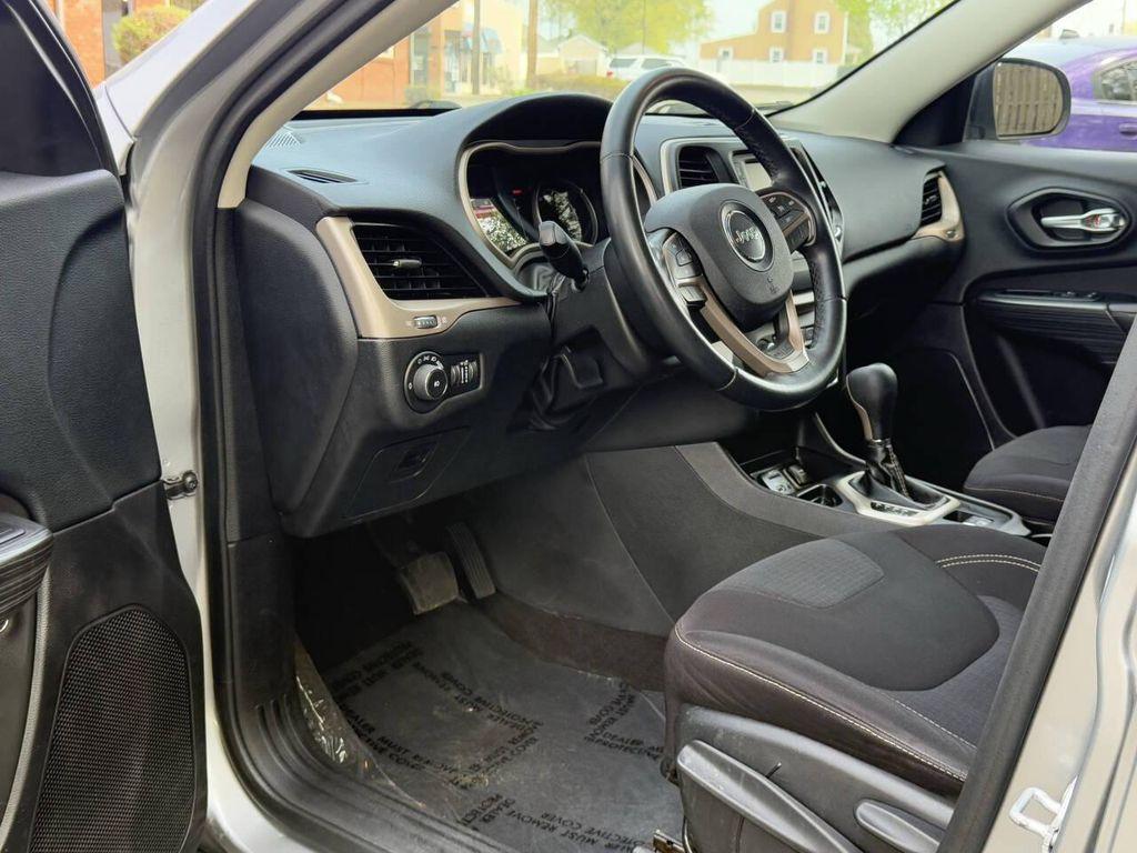 used 2015 Jeep Cherokee car, priced at $7,995